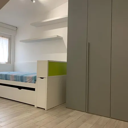 Apartament Hub *