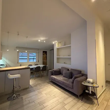 Apartman Hub Como
